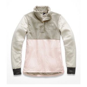 The North Face Women's Mountain Sweatshirt Pullover new without tags